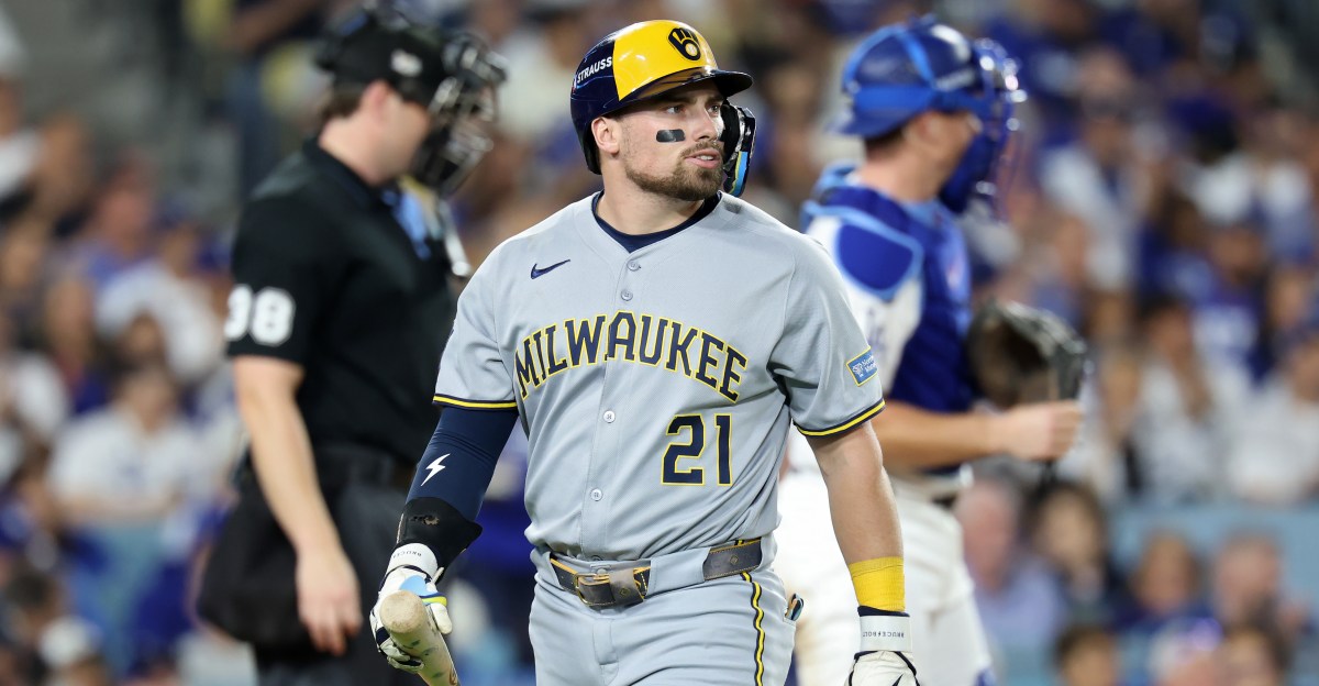 Brewers trade Durbin, Monasterio to Boston for Harrison, Hamilton