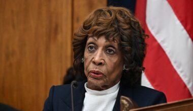 Maxine Waters’ ‘Can you shut him up’ moment with Scott Bessent, explained
