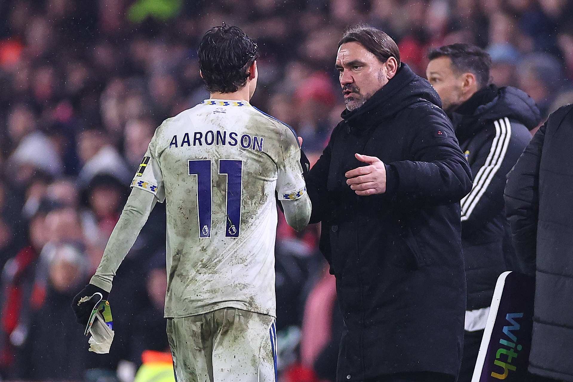 LEEDS, ENGLAND - FEBRUARY 6: Brenden Aaronson of Leeds United and Daniel Farke the head coach / manager of Leeds United during the Premier League match between Leeds United and Nottingham Forest at Elland Road on February 6, 2026 in Leeds, United Kingdom. (Photo by Robbie Jay Barratt - AMA/Getty Images)