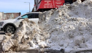 Greater Boston residents unsure where 2 feet of snow from potential blizzard will go