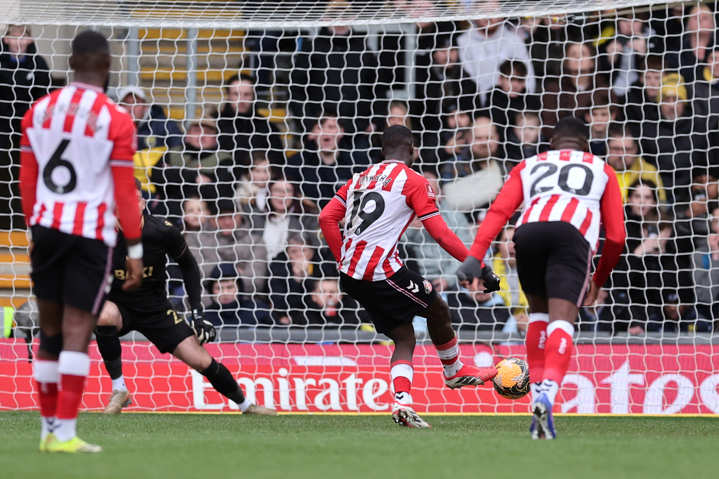 OXFORD, ENGLAND - FEBRUARY 15: Habib Diarra of Sunderland scores their first goal with a penalty during the Emirates FA Cup Fourth Round match between Oxford United and Sunderland on February 15, 2026 in Oxford, England. (Photo by Catherine Ivill - AMA/Getty Images)