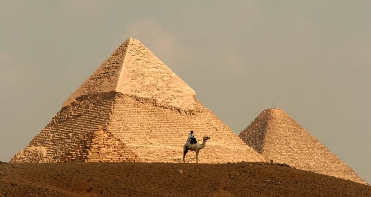 When Was The Great Pyramid Of Giza Built? Inside The Evidence