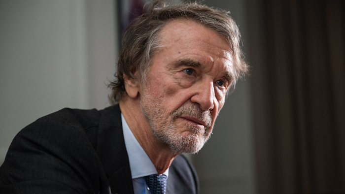 Starmer calls on Ratcliffe to apologise after claiming UK ‘colonised by immigrants’