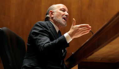 Howard Lutnick says he visited Jeffrey Epstein’s island in 2012