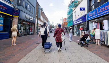 NHS in England to be set targets on getting people back to work