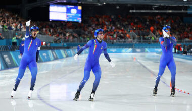 Italy upsets United States for men's speed skating team pursuit gold; Canada captures second straight women's title