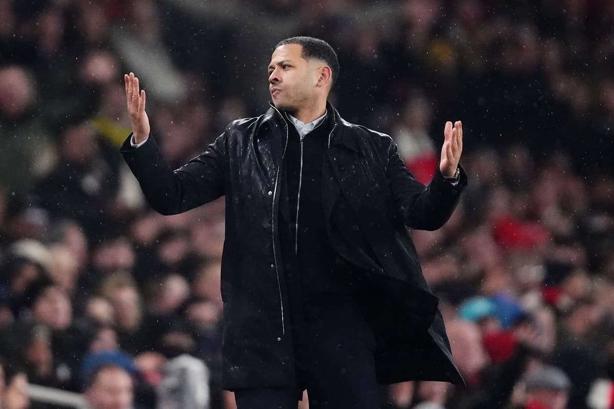 'I can't believe it': Rosenior 'gamble' blasted as Chelsea lose to Arsenal - London Evening Standard