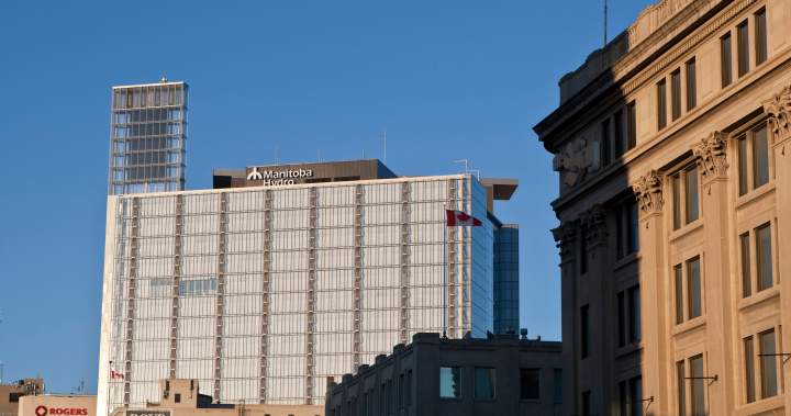 Assault at Manitoba Hydro building raising concerns about downtown safety - Winnipeg