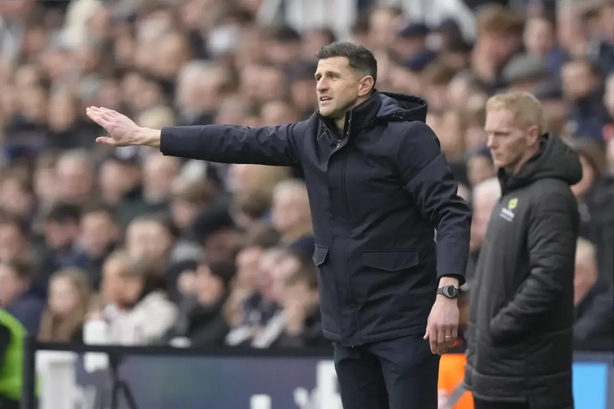 Portsmouth boss tips Millwall for top-six finish – Southwark News