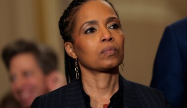 Sen. Alsobrooks on RFK Jr.'s Year of Running HHS