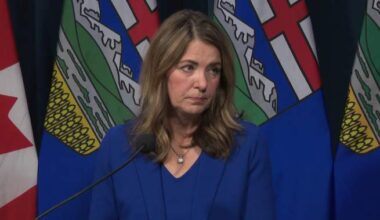 Alberta Premier defends controversial referendum questions on immigration