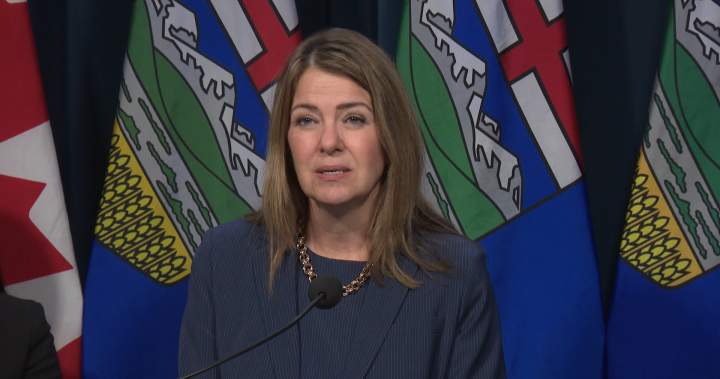Alberta Premier Danielle Smith to address immigration during province-wide address