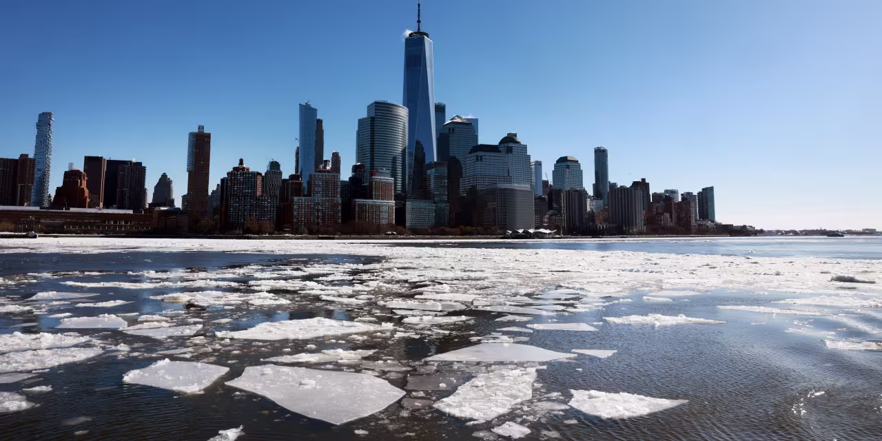 U.S. stock futures fall after bitcoin’s weekend drop, as gold and silver’s sell-off may be bleeding into other markets