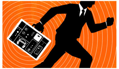 Ask Hackaday: How Do You Detect Hidden Cameras?