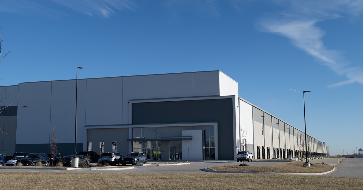 Kansas City developers halt sale of warehouse for ICE detention center as public pressure mounts | KCUR