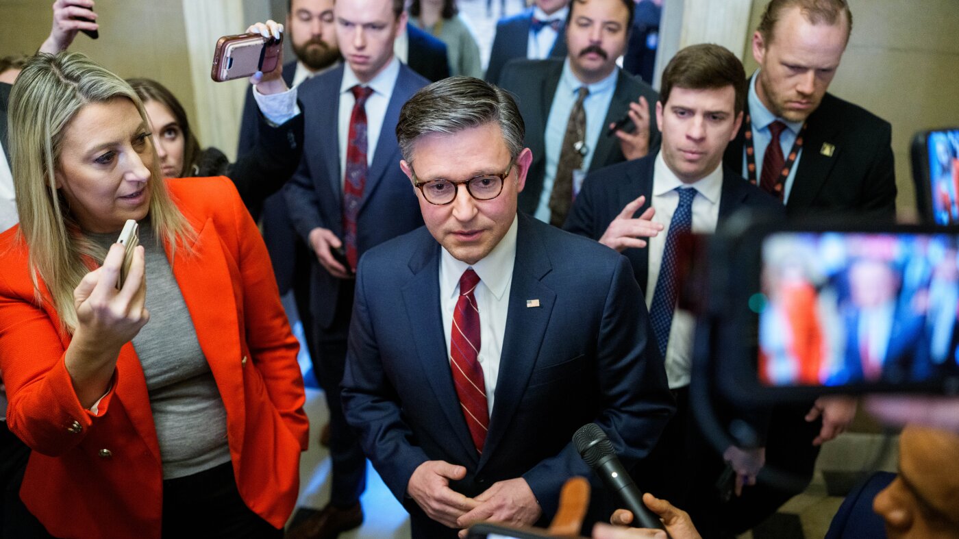 House votes to end partial government shutdown, setting up contentious talks on ICE : NPR