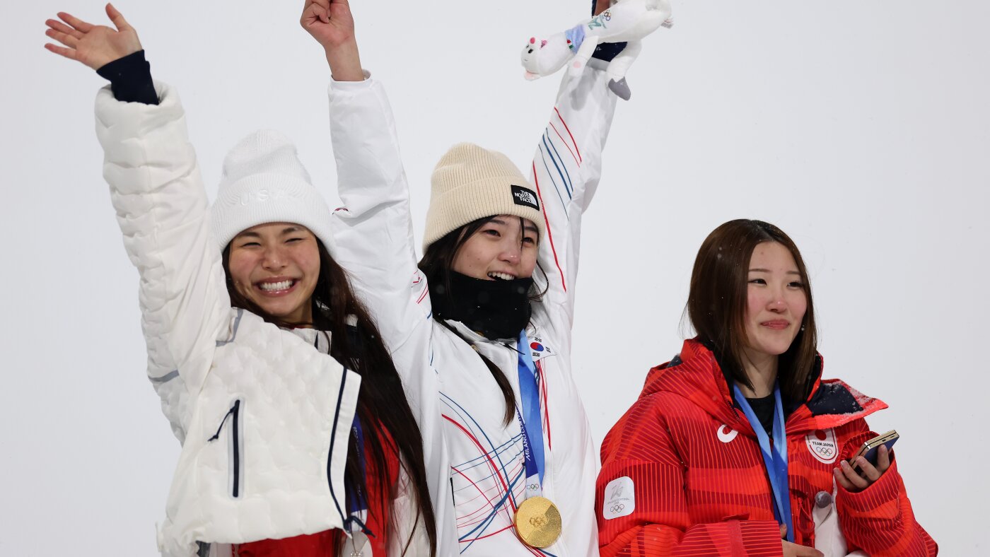 Chloe Kim’s Olympic three-peat foiled by mentee Gaon Choi : NPR