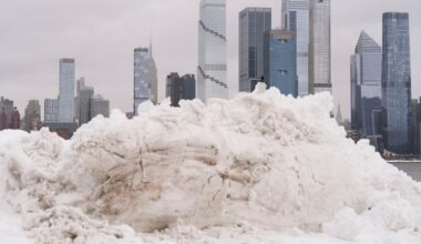 Winter storm cancels flights, disrupts trains across the Northeast : NPR