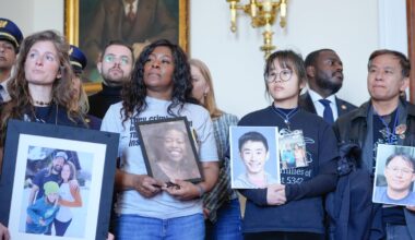 House rejects aviation safety bill after Pentagon balks : NPR