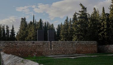 Photos of Nazi executions in Athens surface in online sale