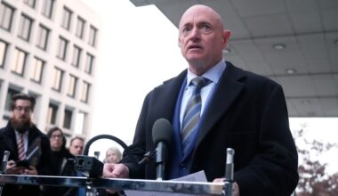 Judge seems dubious of Pentagon's legal basis for censuring Mark Kelly