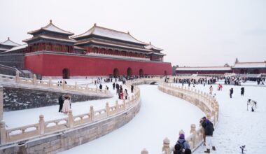 China expands visa-free access to 79 countries