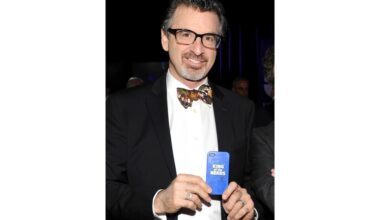 Robert Carradine, 'Revenge of the Nerds' star, dies at 71