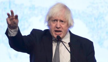 Boris Johnson urges UK and allies to send noncombat troops to Ukraine