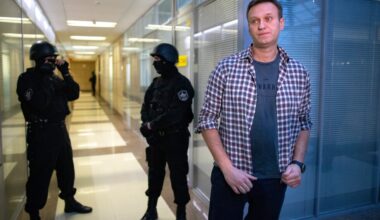 Alexei Navalny poisoned with rare toxin from poison dart frogs, say European labs