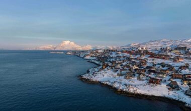 Denmark's military evacuates US submarine crew member near Greenland