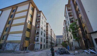 Thousands flooding out of scam compounds in Cambodia find little help