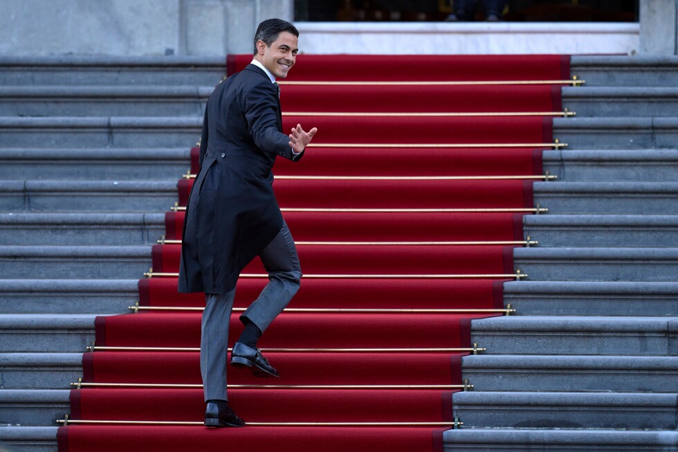 Rob Jetten becomes Netherlands' youngest prime minister in new coalition