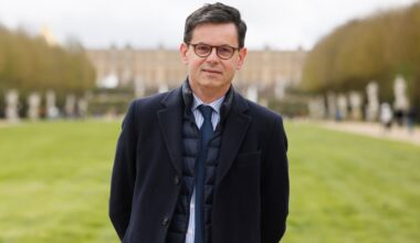 French government taps a new director to steer Louvre Museum out of crisis