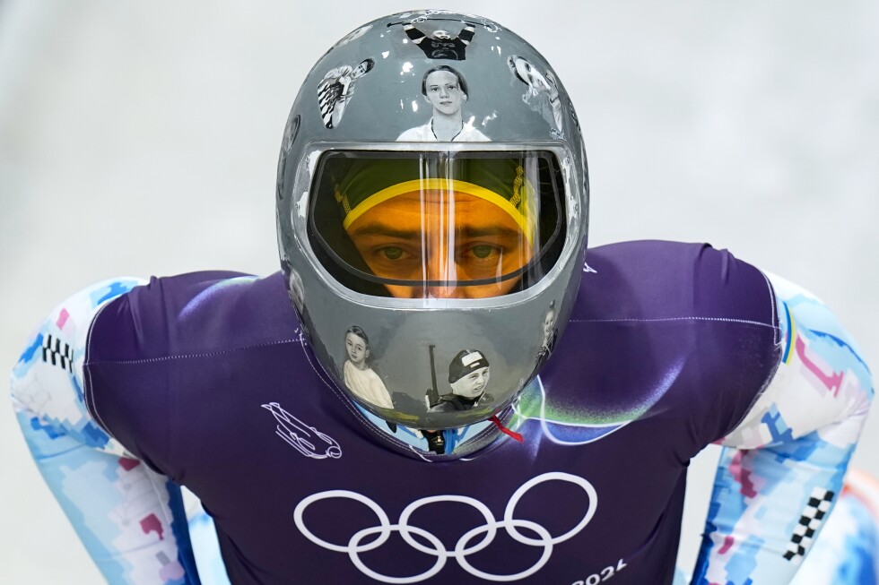 Ukrainian Olympic skeleton athlete Vladyslav Heraskevych trains again in banned helmet
