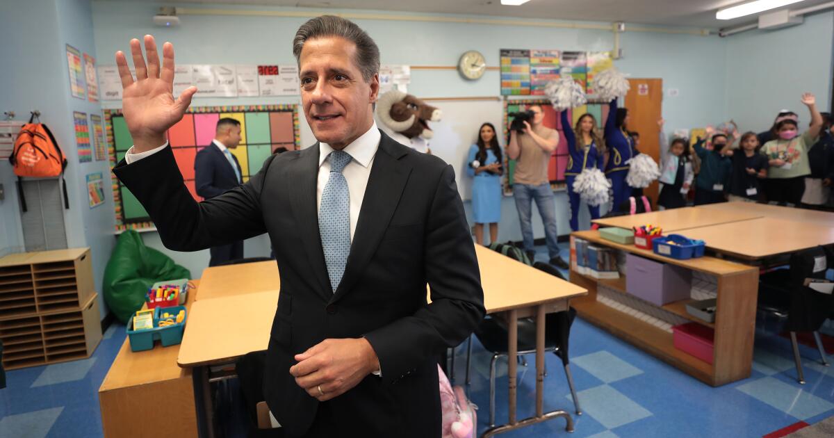 Alberto Carvalho is a prominent education leader. Now, he's part of an FBI investigation