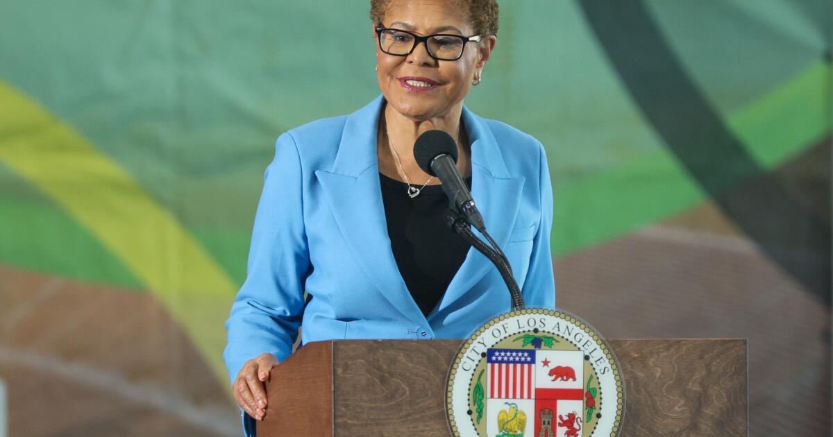 L.A. mayor’s race is in major flux, days before deadline