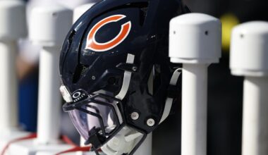 Iowa enters the effort to lure the Bears