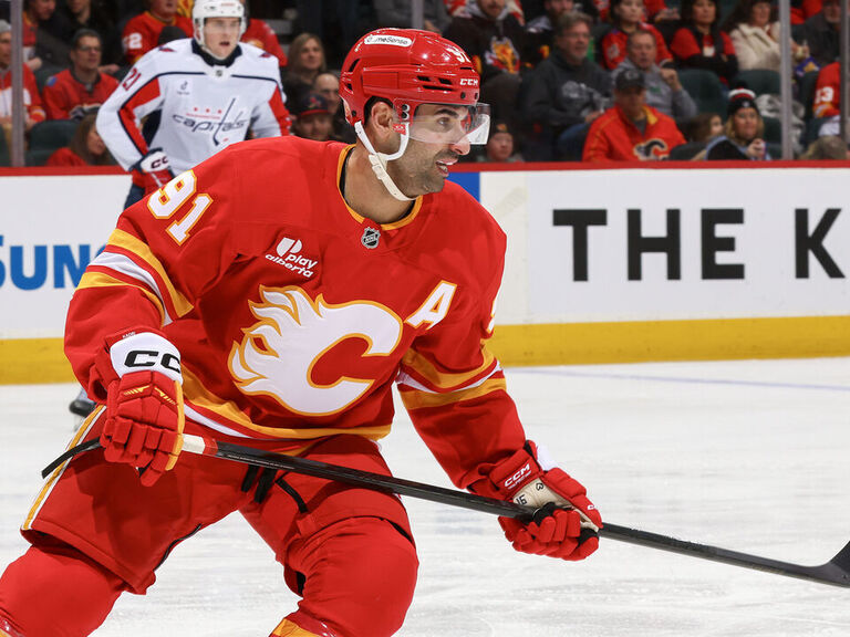 Report: Flames' Kadri wants to be traded