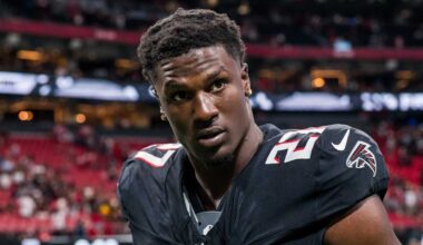 Falcons linebacker James Pearce Jr. arrested on aggravated battery, aggravated stalking charges