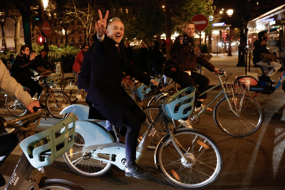 The French capital's mayor-elect Emmanuel Grégoire cycled to the Hôtel de Ville, the Paris City Hall, after his resounding victory.