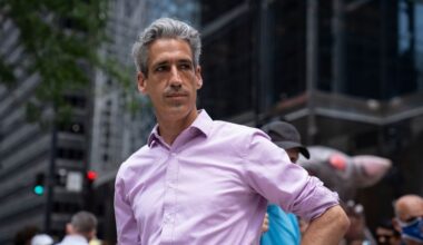 Many Democrats are seeking distance from AIPAC as politics around Israel shift