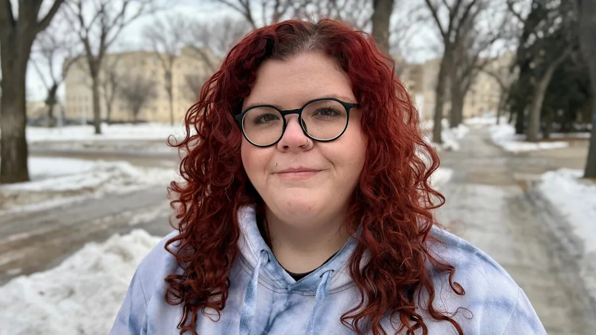 Sask. woman says boyfriend removed surgical screw poking out of her head after doctor didn't believe her