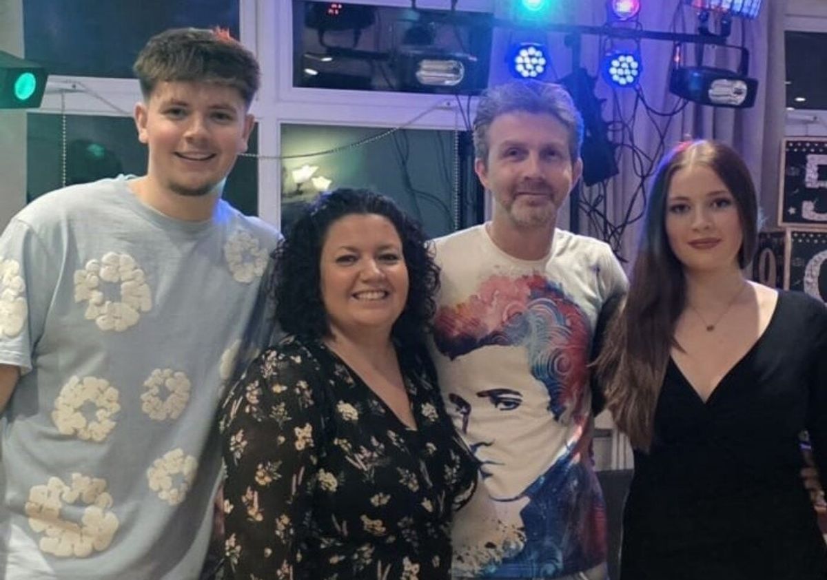 Aaron Mills, 18, pictured with his parents, Anthony and Deniz, and his sister Casey