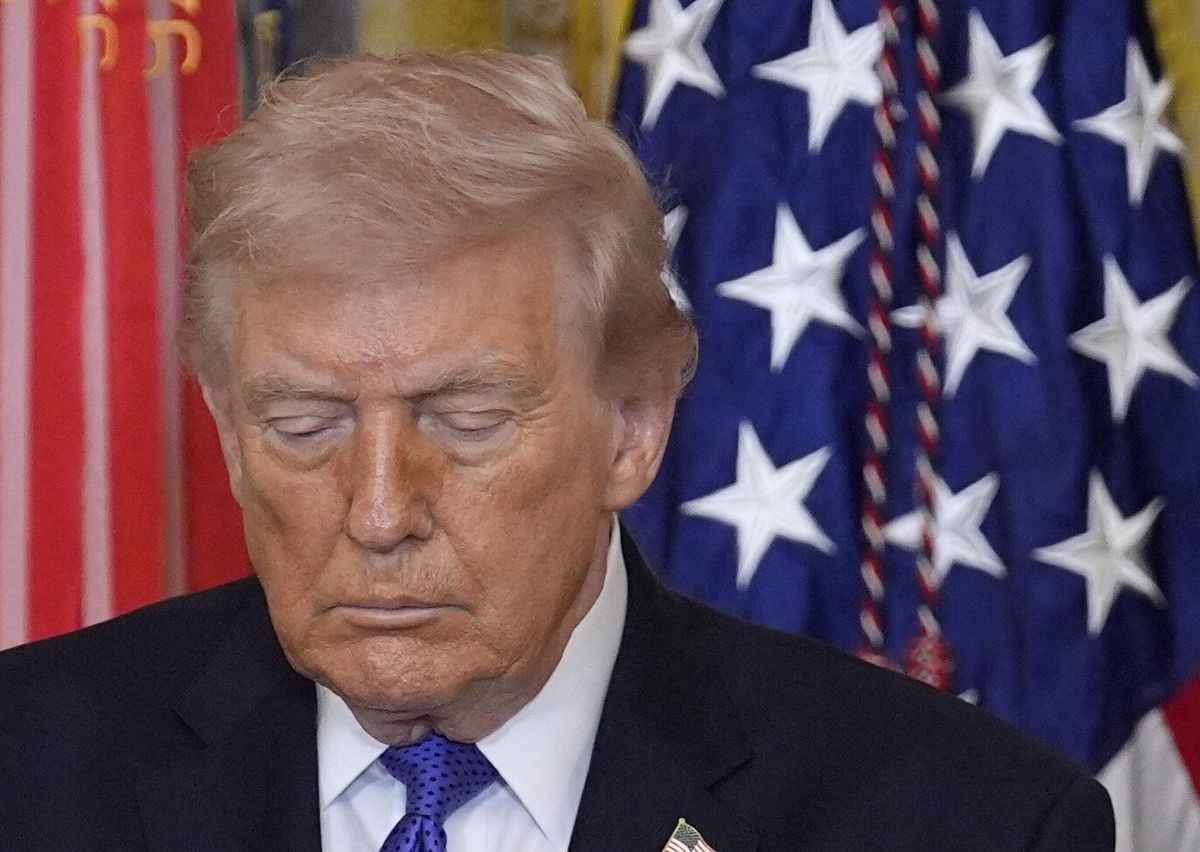 Trump green lights his war on Iran