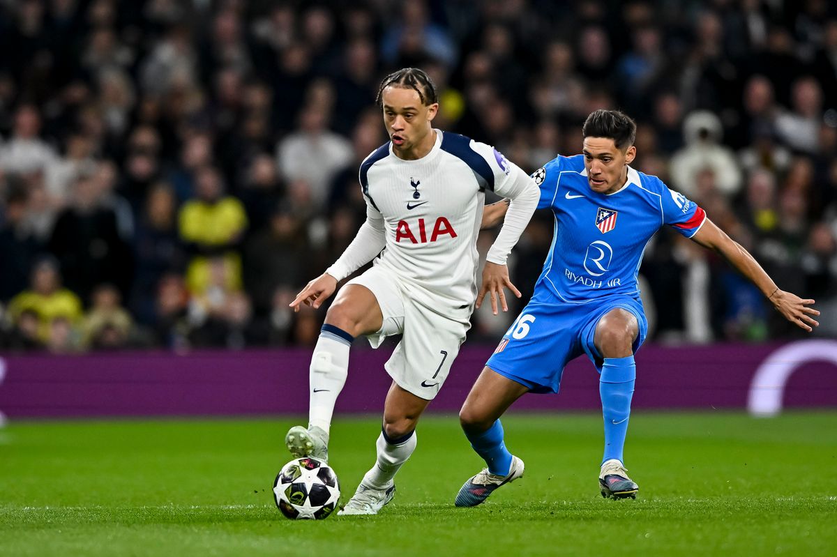 Xavi Simons in action