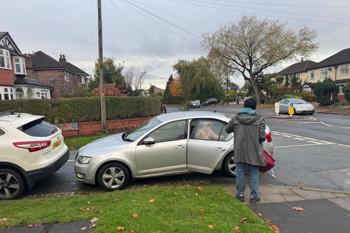 School-run parking in Ainsdale Drive, Mayfair Drive and Birkdale Drive