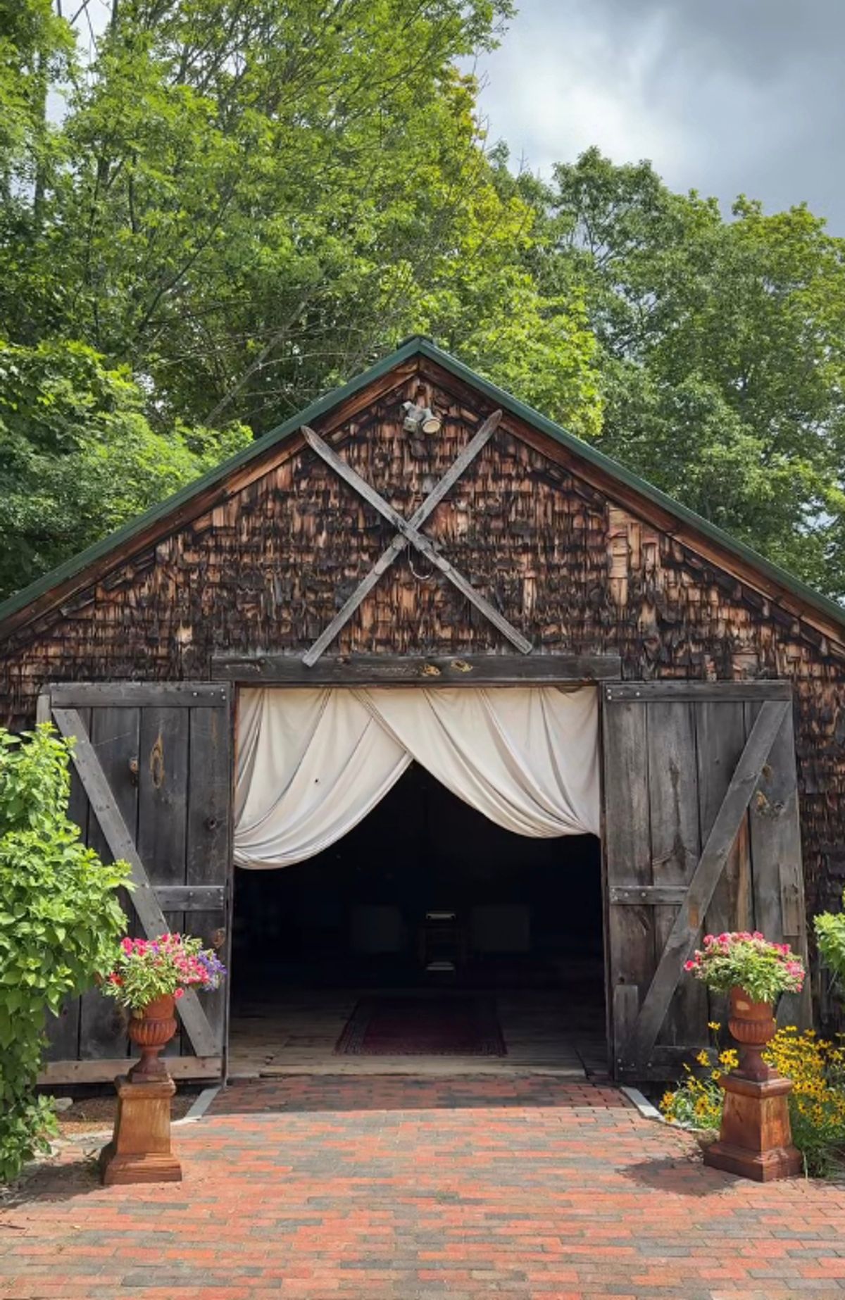 The incident took place at wedding venue in Tamworth, New Hampshire, according to early reports