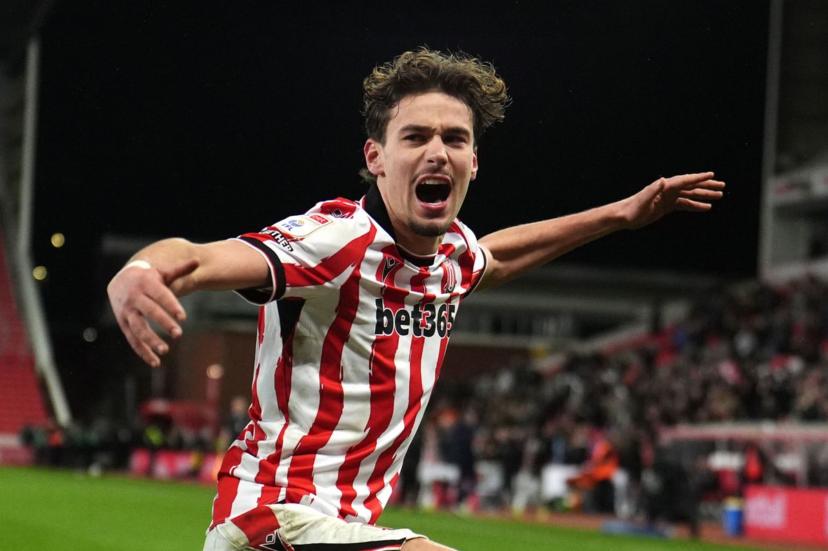 Milan Smit celebrates his second goal.