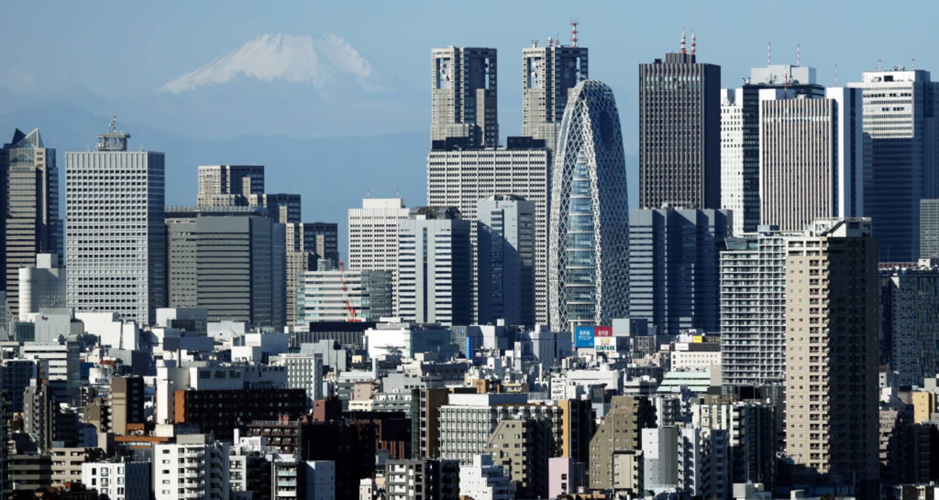 Oil, Nikkei 225, Hang Seng Index, Kospi