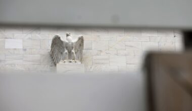 Fed still expects to cut rates once this year despite spiking oil prices